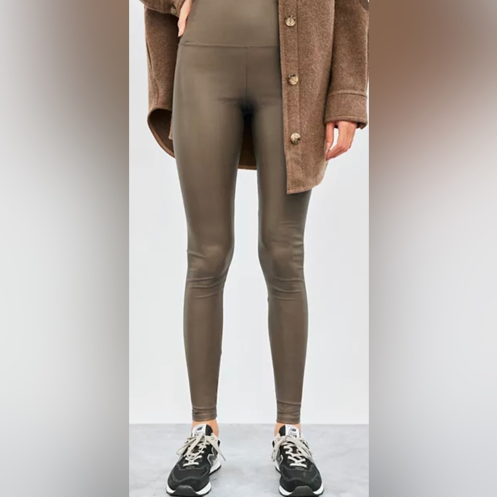 Aritzia Wilfred Free Daria Faux Leather Legging Olive Size small